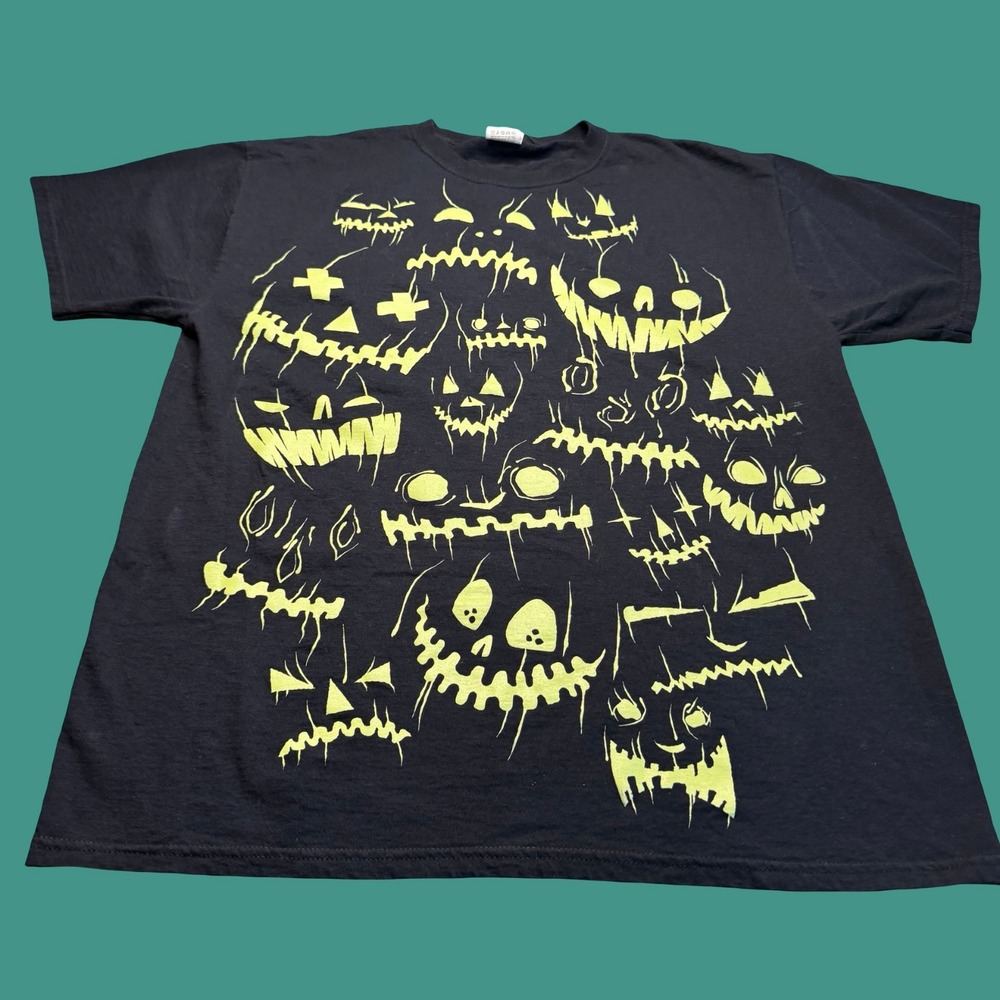 Halloween T Shirt Large Black Green Glow in the Dark Scary Faces Horror Graphic